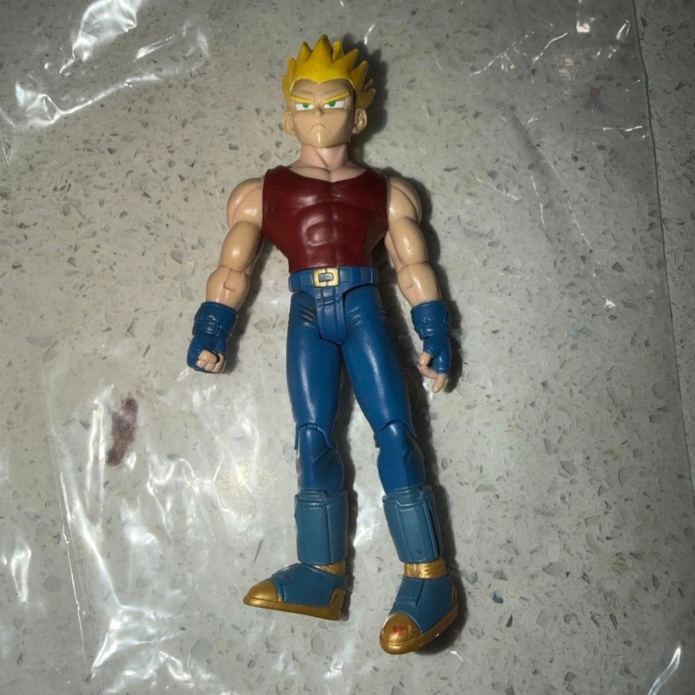 Dragon Ball Z lot of 8 action figures with orange jumpsuit, blue boots and belt